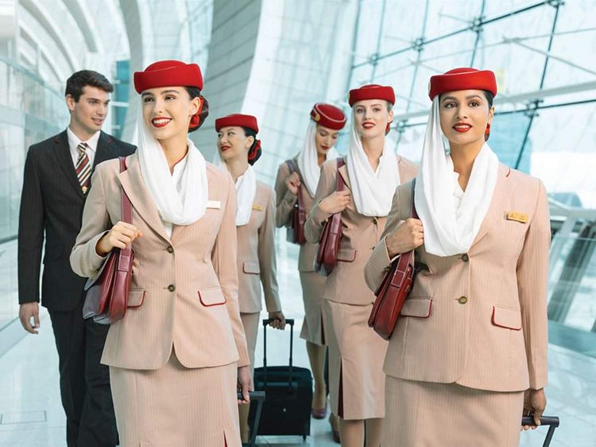 UAE Seeks to Hire 20,000 Employees to Expand Airline Fleet