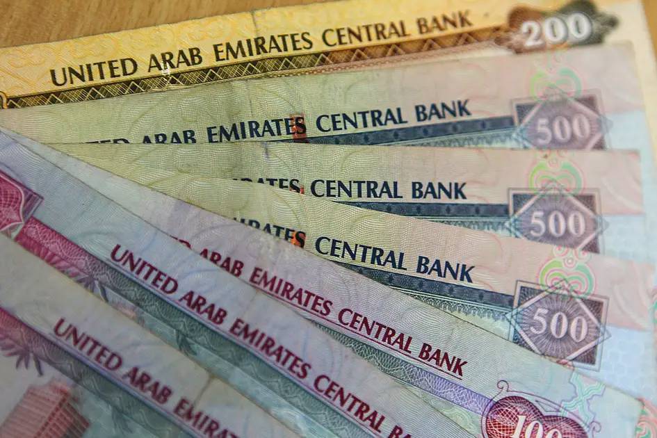 تحديث نظام حماية الأجور في الإمارات لدفع رواتب أسرع وبلا أوراق